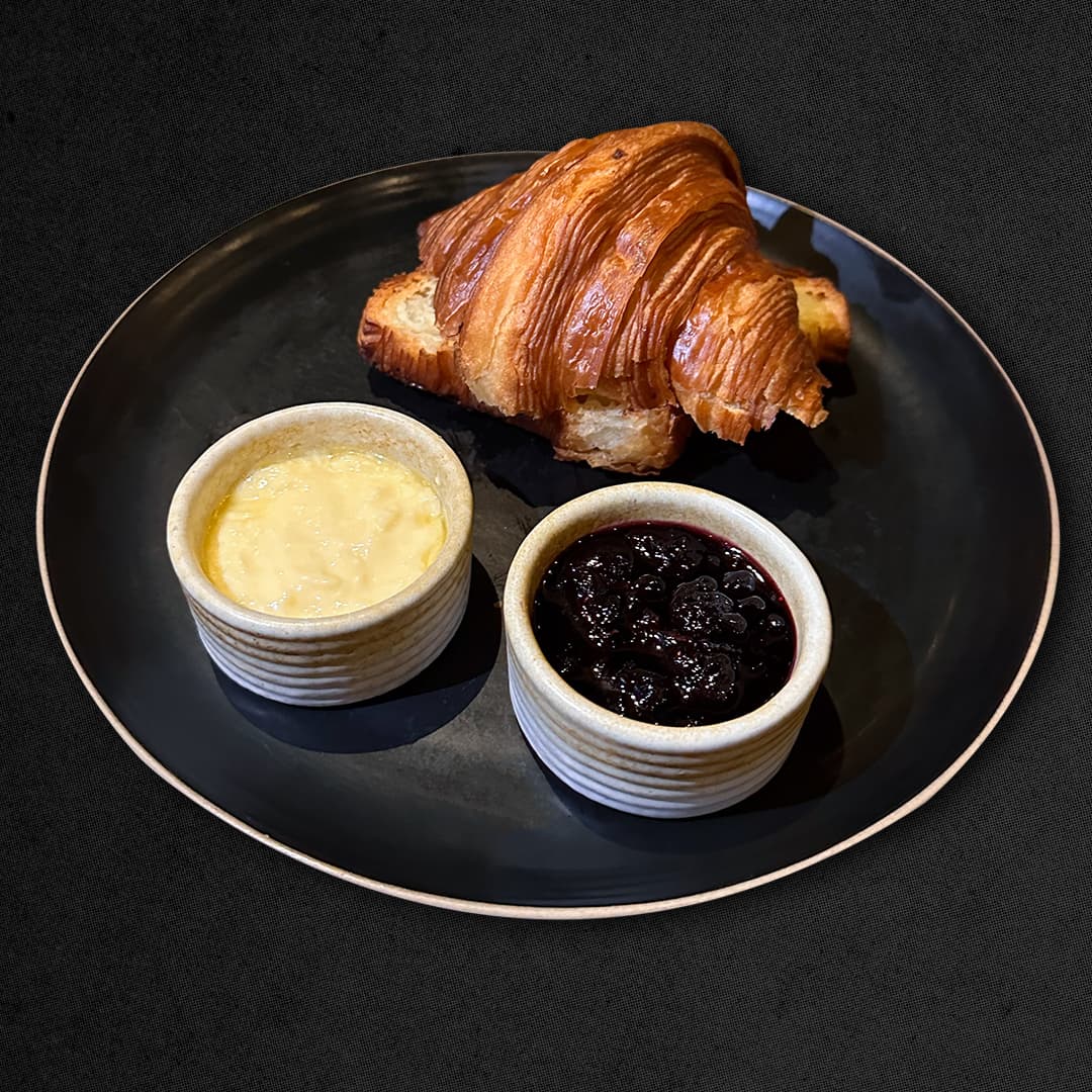 Croissant Butter & Jam