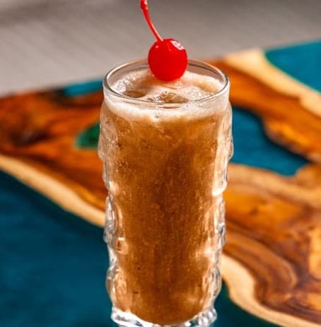 Peanut Butter Smoothie — Creamy smoothie with peanut butter and banana blended to perfection. Rich, energizing, and naturally